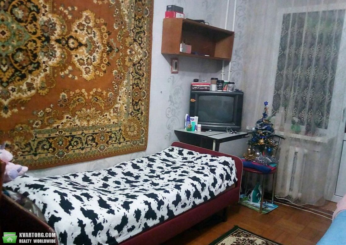 Rent out 2-room apartment. Киев, Харьковское шоссе — photo 2