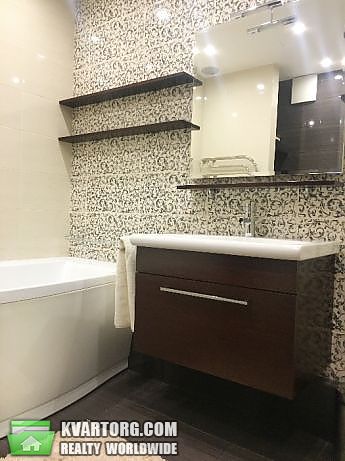 Rent out 2-room apartment. Киев,  Забилы — photo 7