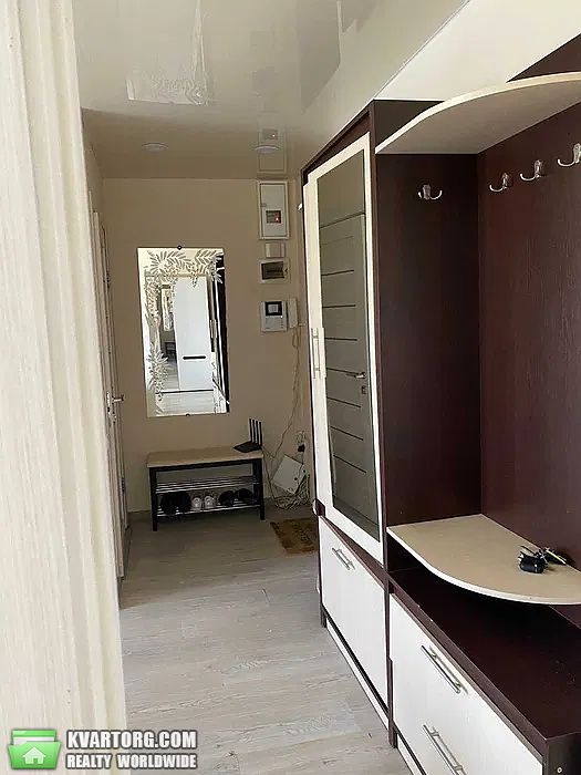 Rent out 2-room apartment. Киев, Александра Бойченко 4 — photo 4