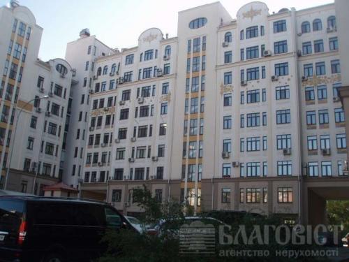 Sell 4-room apartment. Киев, Щекавицкая — photo 2