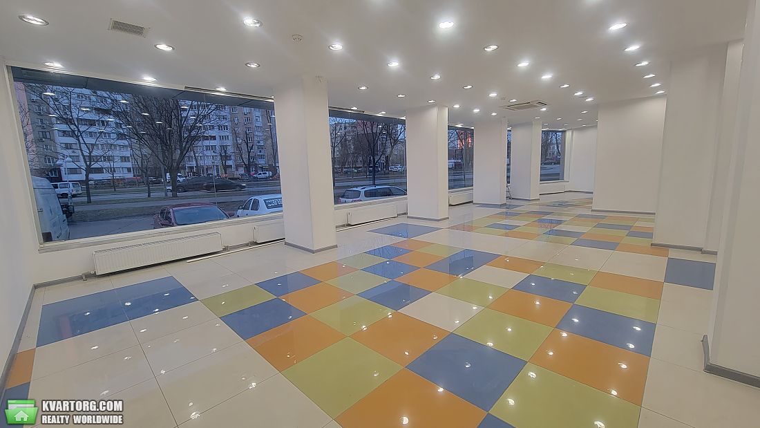 Rent out shop. Киев,  Харьковское шоссе — photo 5