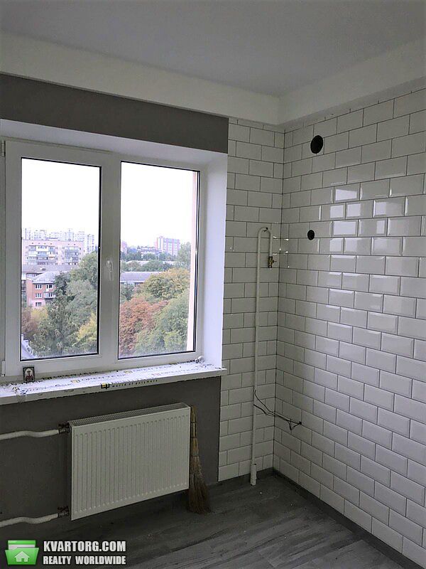 Sell 3-room apartment. Киев, Чубаря — photo 1