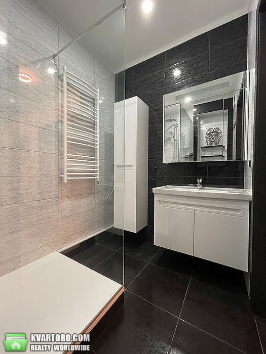 Rent out 2-room apartment. Киев, Сверстюка — photo 7