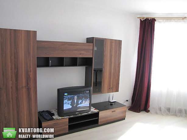 Rent out 1-room apartment. Киев,  Княжий Затон — photo 2