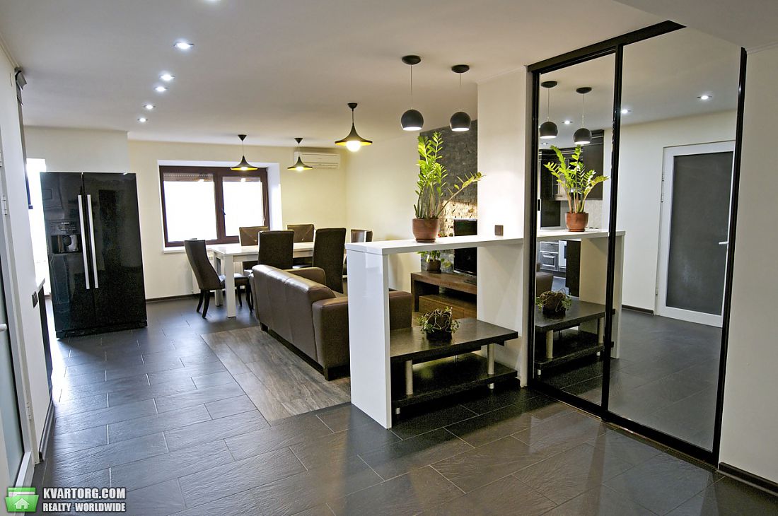 Sell 4-room apartment. Киев,  Ахматовой — photo 1