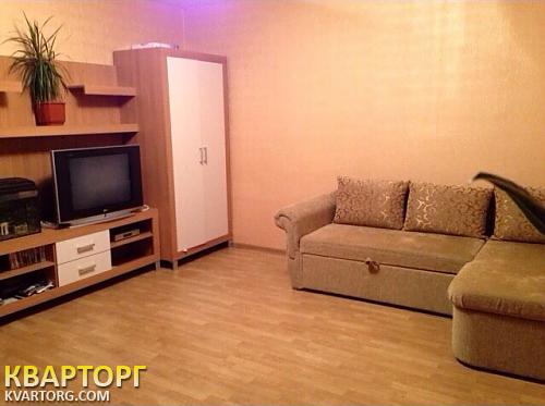 Rent out 1-room apartment. Киев, Днепровская наб — photo 1