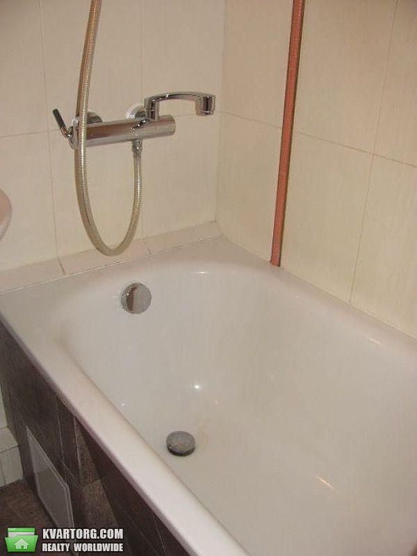 Rent out 3-room apartment. Киев,  Арсенальная — photo 9