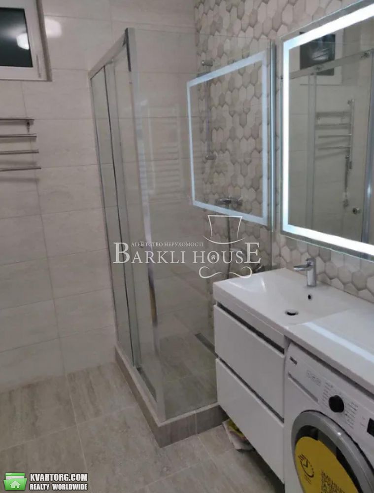 Rent out 2-room apartment. Киев,  Глубочицкая — photo 9