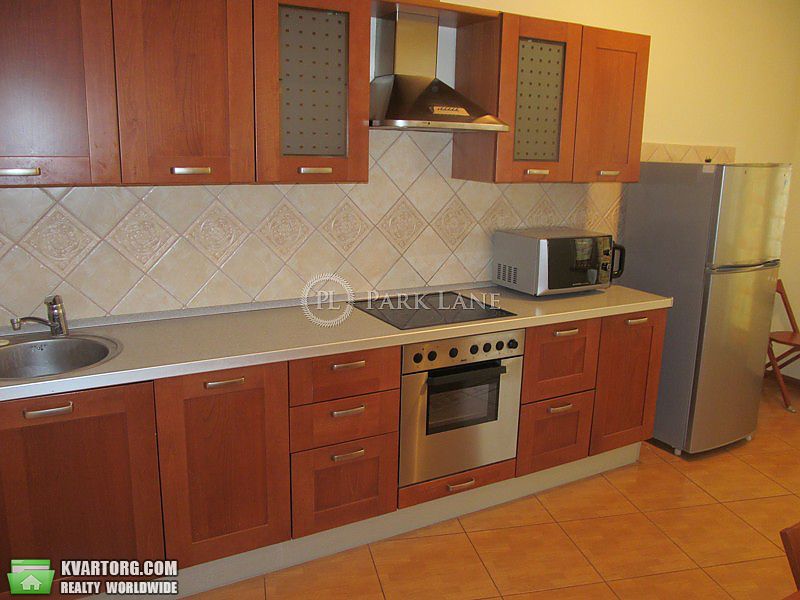 Rent out 2-room apartment. Киев,  Жилянская — photo 7