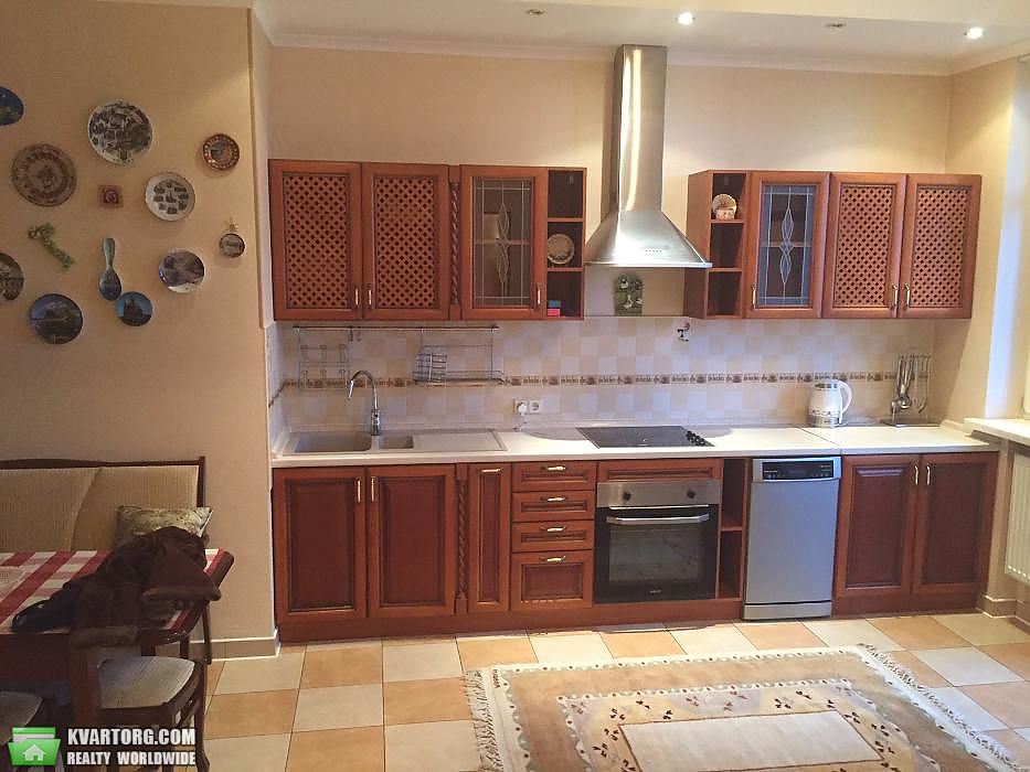 Rent out 3-room apartment. Киев,  Щорса — photo 3