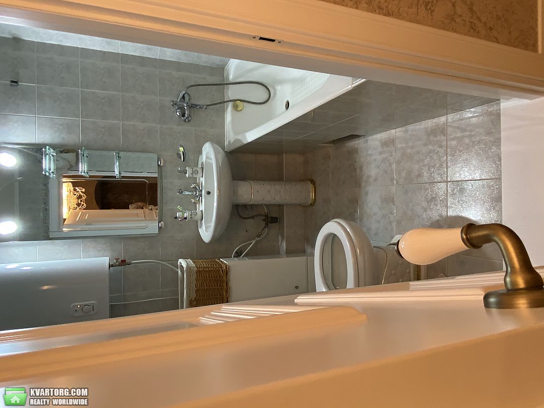 Sell 3-room apartment. Киев, Лобановского — photo 9