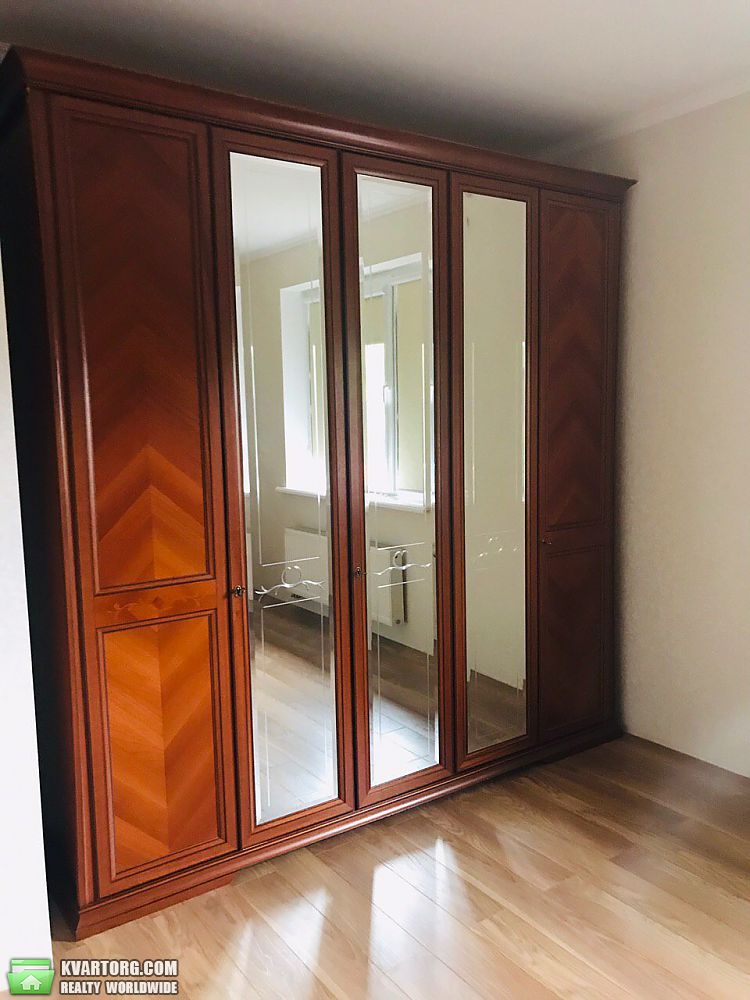 Sell house. Киев,  Садовая Осокорки — photo 3
