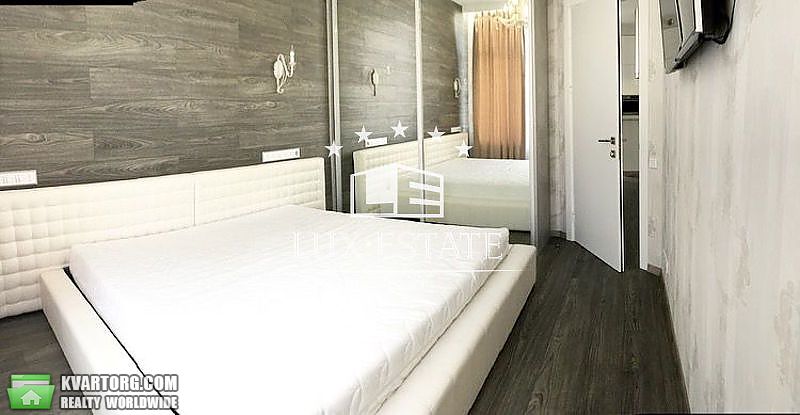 Rent out 3-room apartment. Киев,  Драгомирова — photo 4