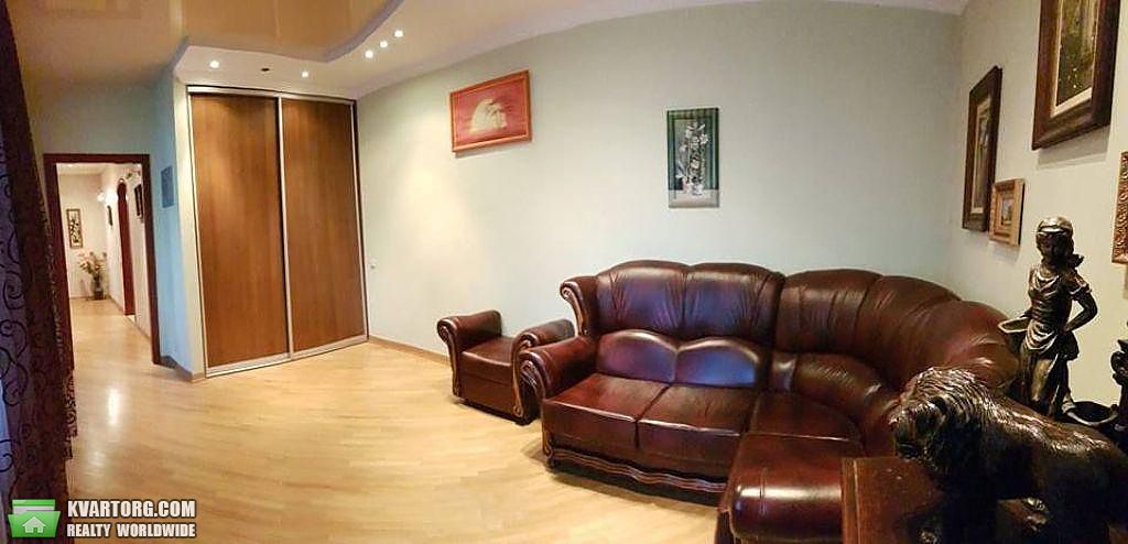 Rent out 4-room apartment. Киев,  Павловская — photo 3