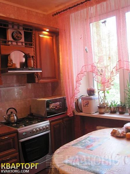 Sell 3-room apartment. Киев,  Петровского — photo 5