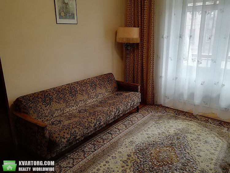 Rent out 2-room apartment. Киев, Мазепы — photo 4
