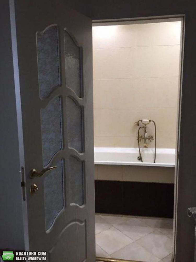 Rent out 2-room apartment. Киев, Филиппа Орлыка — photo 7