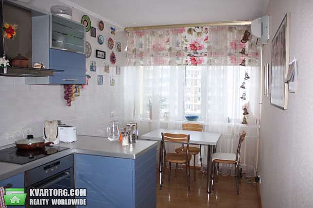 Rent out 3-room apartment. Киев,  Героев Сталинграда пр — photo 4
