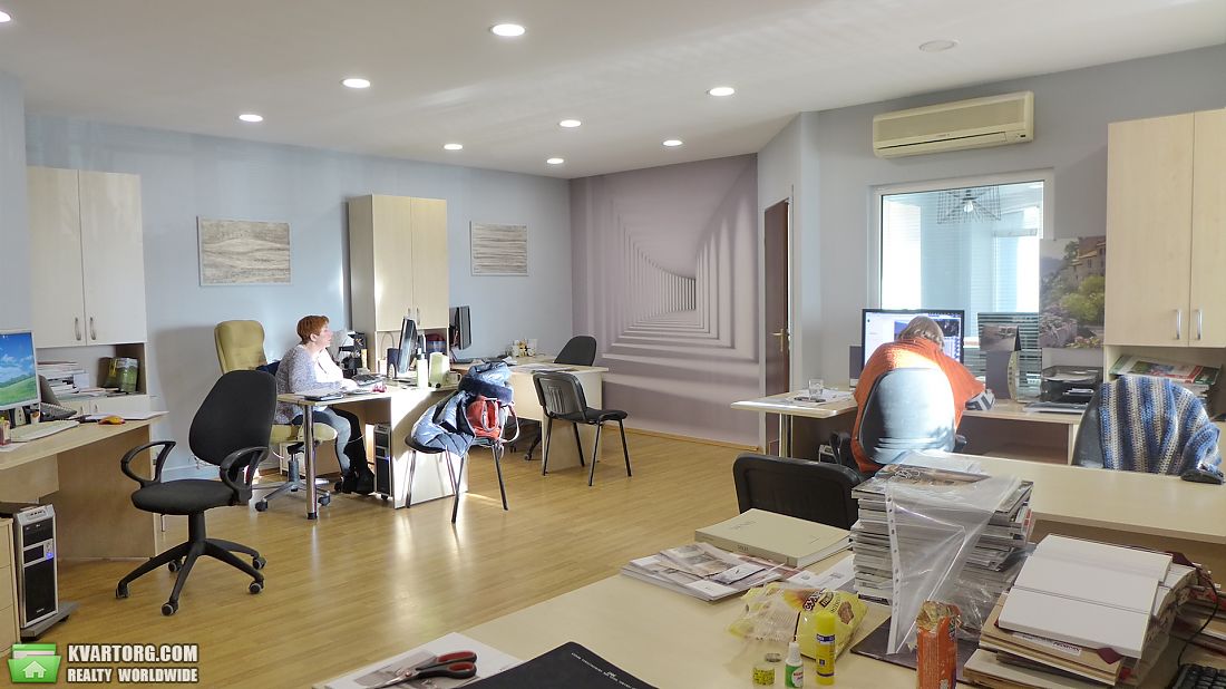 Rent out office. Киев, Лобановского — photo 2