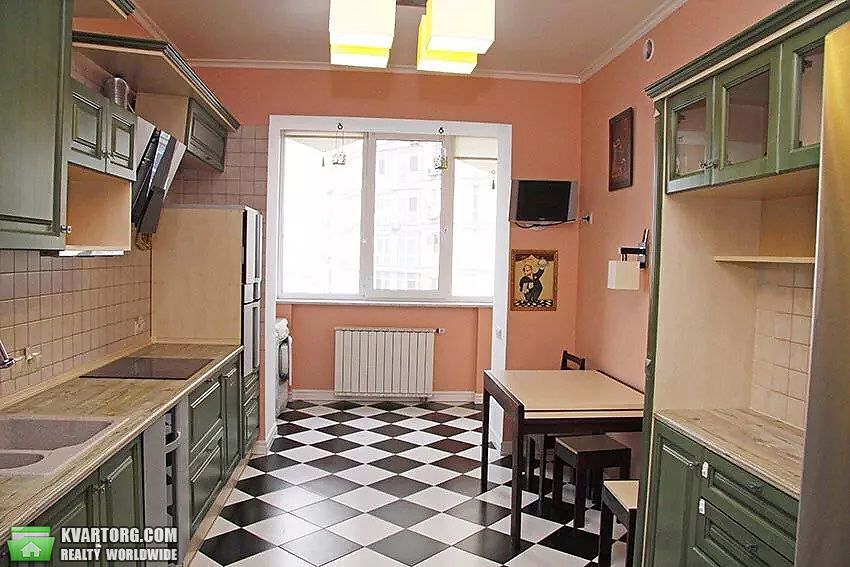 Rent out 4-room apartment. Киев,  Героев Сталинграда пр — photo 2