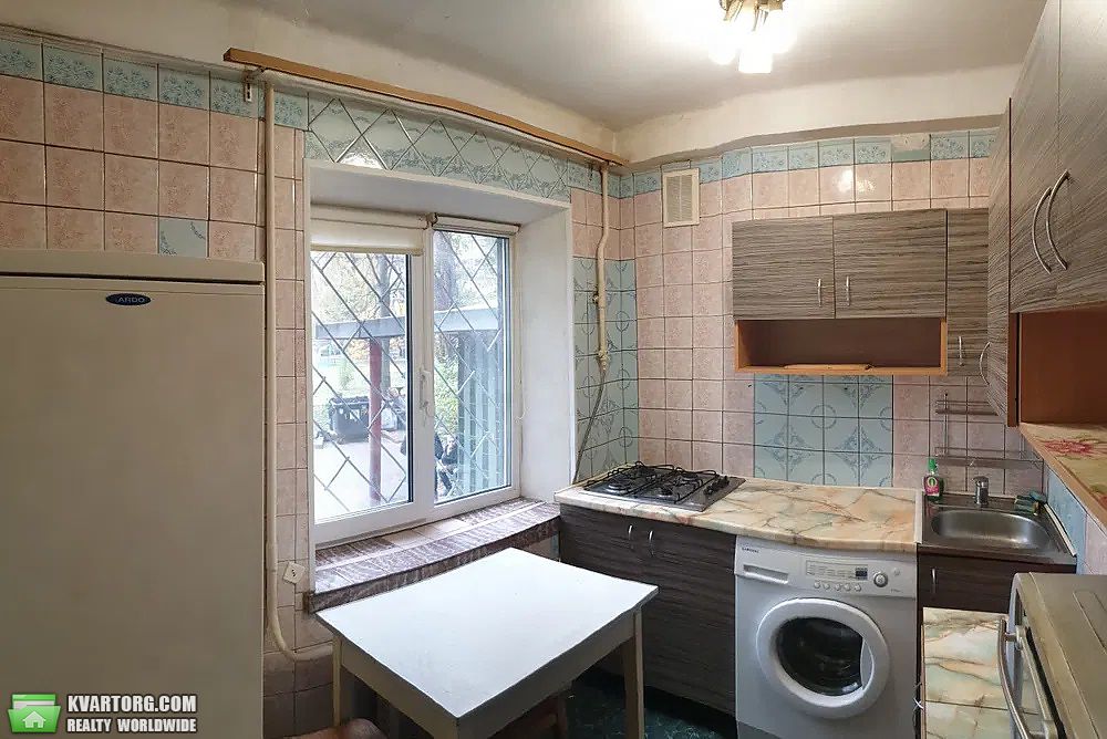 Sell 3-room apartment. Киев, бул. Ромена Роллана — photo 1