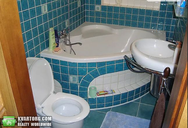 Rent out 2-room apartment. Киев,  Волосская улица — photo 6