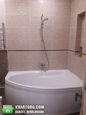 Rent out 2-room apartment. Киев,  Глушкова пр — photo 9