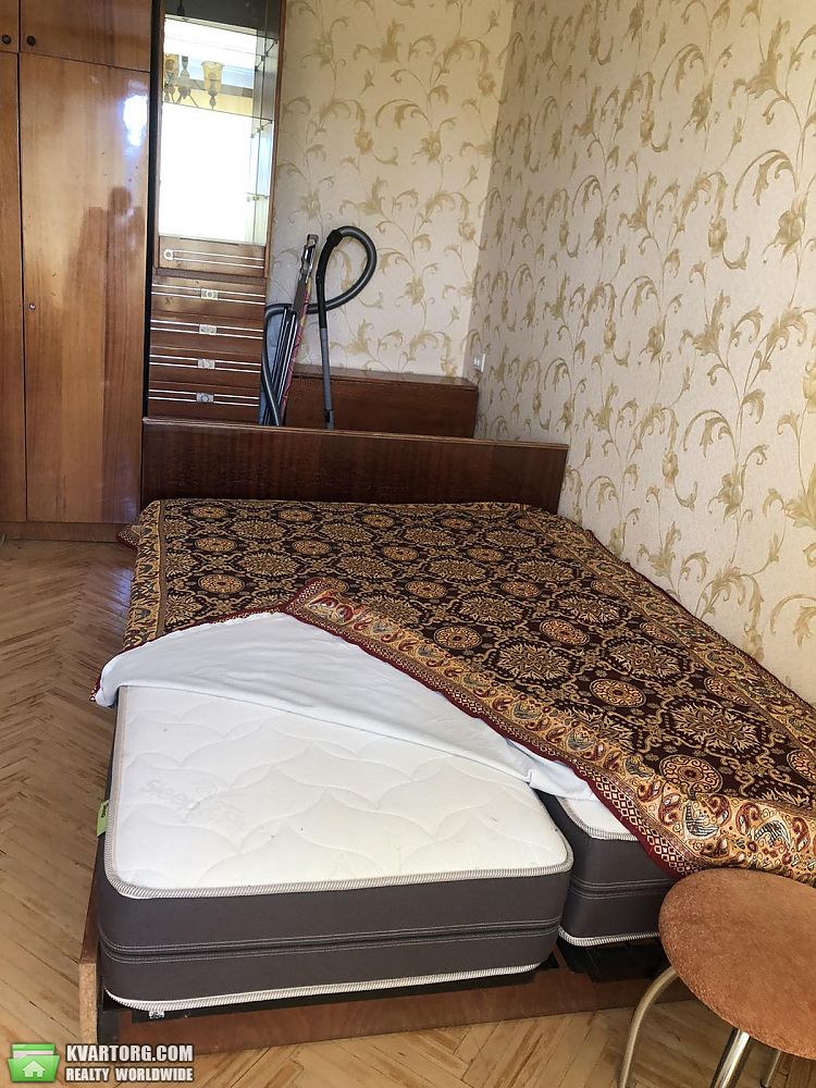 Rent out 2-room apartment. Киев,  Леси Украинки бул — photo 5