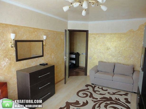 Sell 1-room apartment. Киев,  Березняковская — photo 1