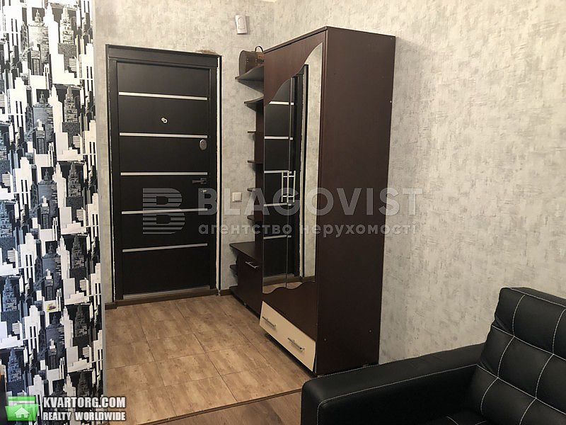 Sell 2-room apartment. Киев,  Урловская — photo 6