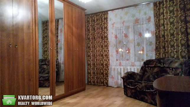 Rent out 2-room apartment. Киев,  Драгоманова — photo 3