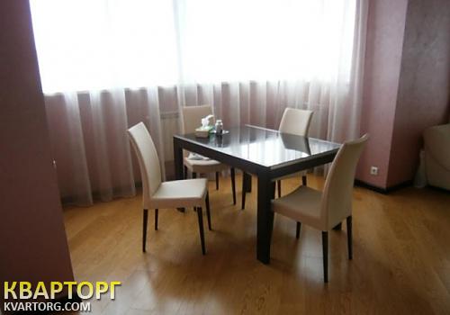Rent out 2-room apartment. Киев,  Голосеевская — photo 4