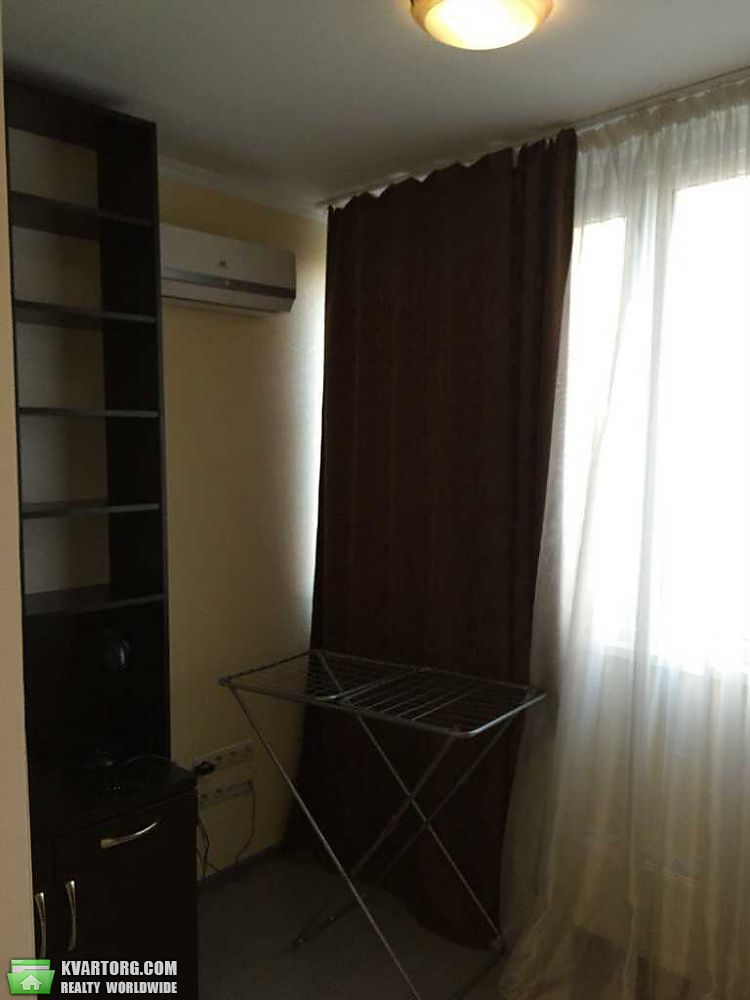Rent out 2-room apartment. Киев, Краснозвездный пр — photo 1
