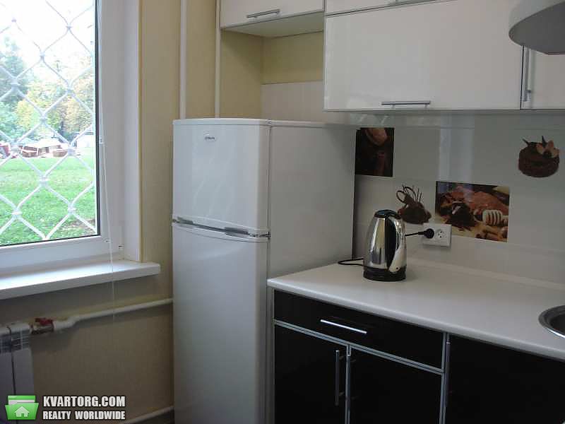 Rent out 2-room apartment. Харьков, Героев Труда — photo 3