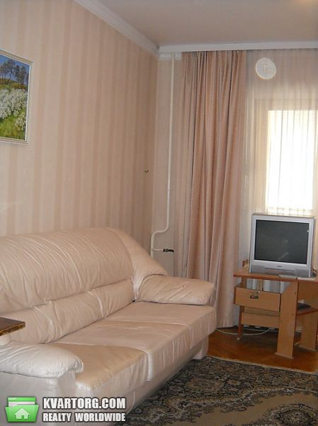 Rent out 3-room apartment. Киев, Ущакова — photo 3