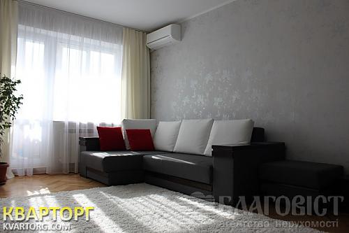 Sell 3-room apartment. Киев,  Подгорная — photo 3
