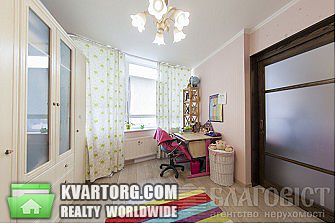 Sell 2-room apartment. Киев,  Дегтяревская — photo 7