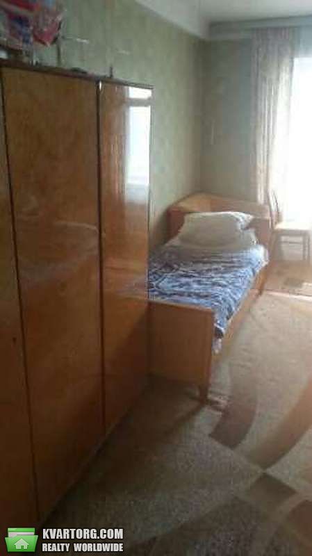 Sell 3-room apartment. Киев,  Зодчих — photo 2