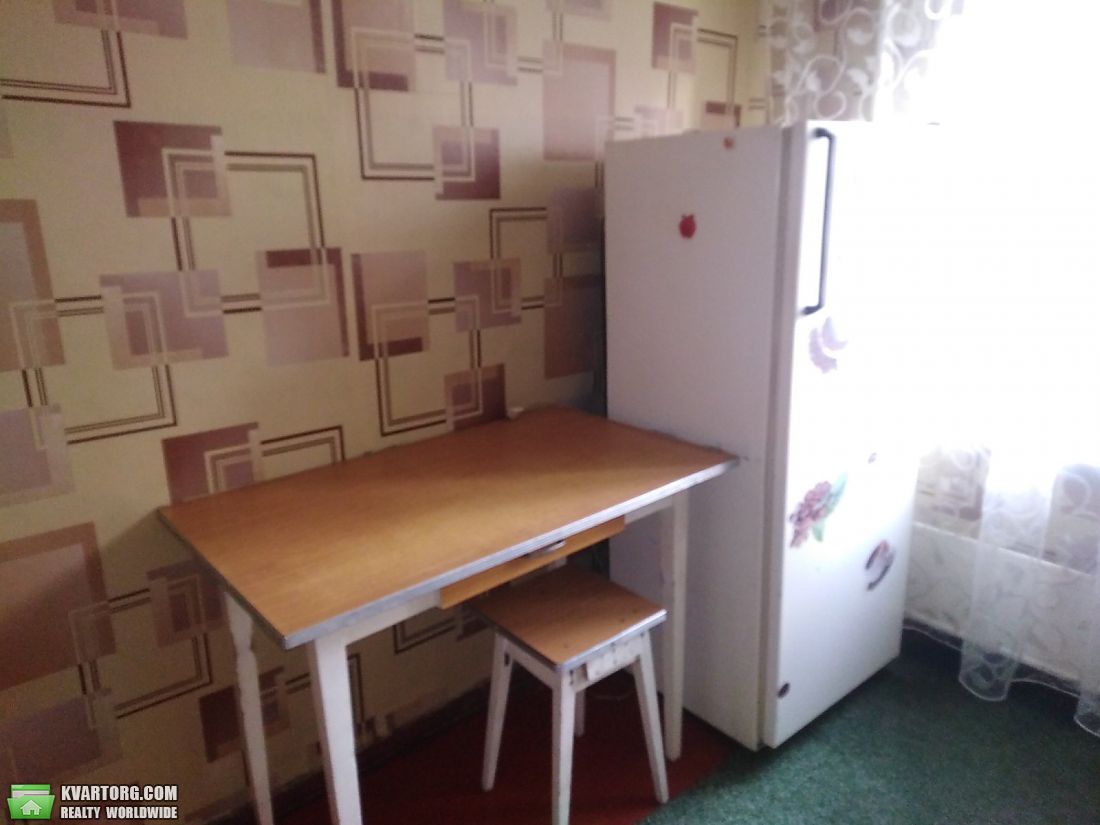 Rent out 1-room apartment. Киев, Радужная — photo 2