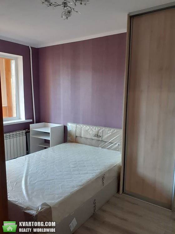 Sell 2-room apartment. Киев,  Автозаводская — photo 2