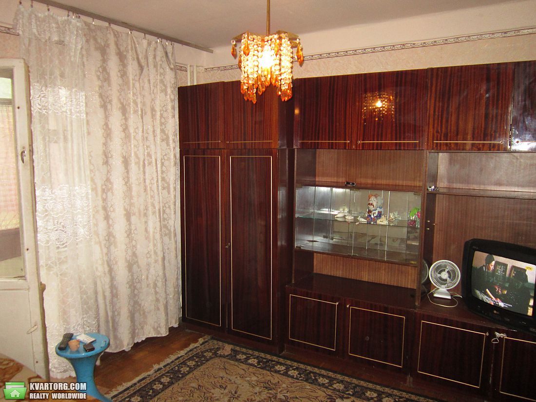 Sell 1-room apartment. Киев,  Героев Днепра — photo 1