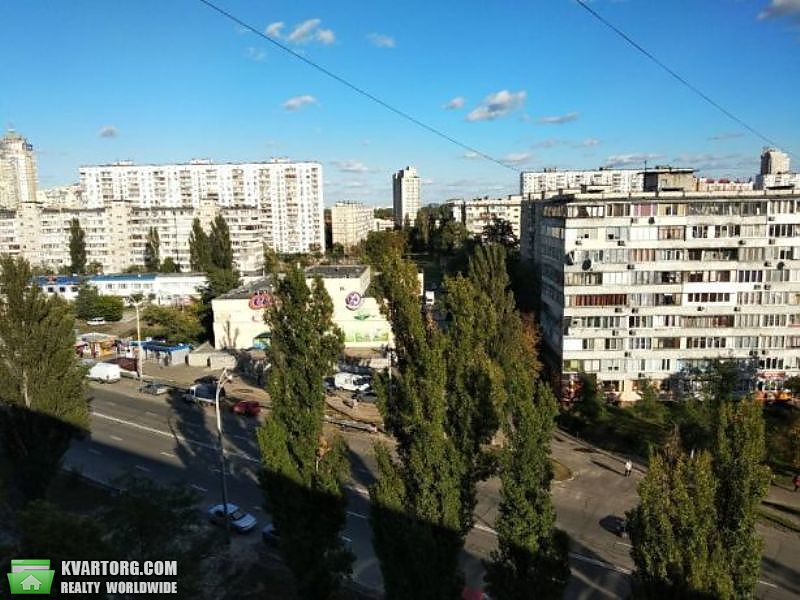 Sell 2-room apartment. Киев,  Малиновского — photo 1
