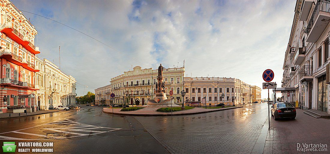 Rent out shop. Одесса, Екатерининская  площадь — photo 1