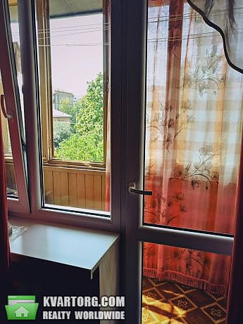 Rent out 2-room apartment. Киев, Соборности проспект — photo 7