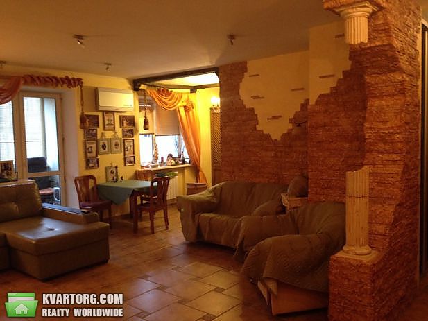 Sell 3-room apartment. Днепропетровск, набережная победы — photo 1