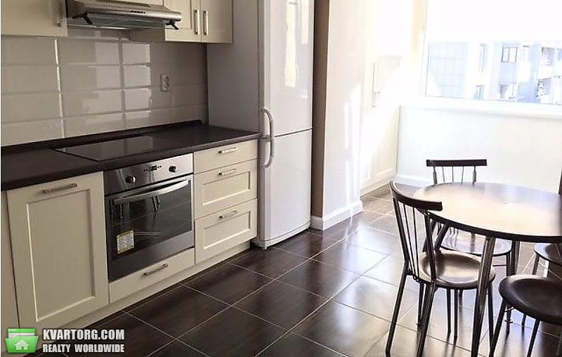 Rent out 2-room apartment. Киев,  Драгомирова — photo 6