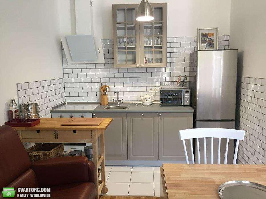 Rent out 2-room apartment. Киев, Дегтярная — photo 5