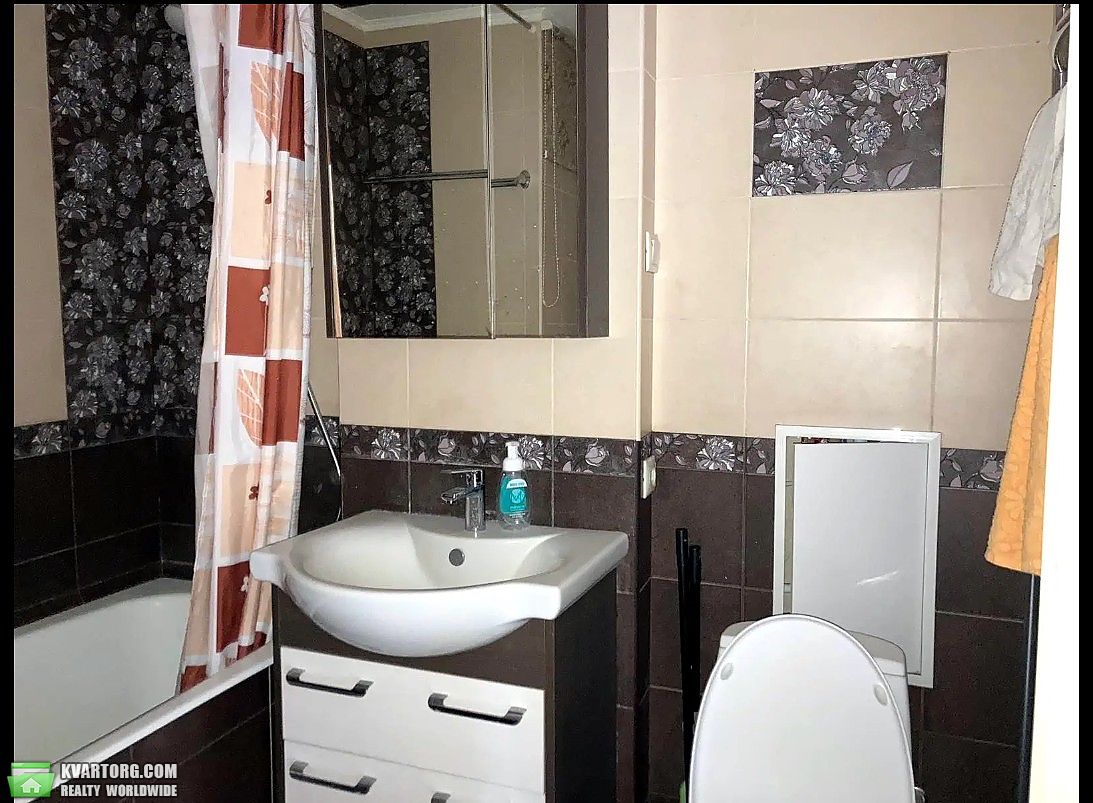 Rent out 2-room apartment. Киев, Михновского — photo 3