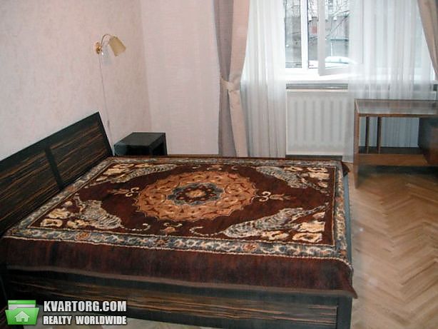 Rent out 3-room apartment. Киев,  Предславинская — photo 3
