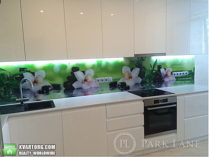 Sell 3-room apartment. Киев,  Феодосийская — photo 1